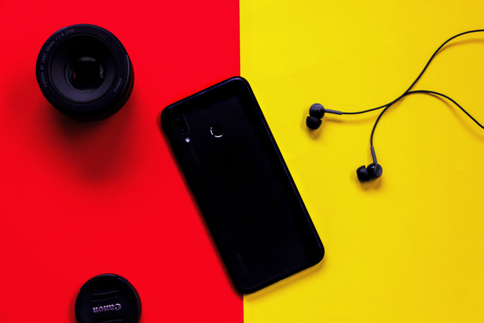 Phones & Accessories