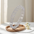 18K Gold Plated Cutout Floral Bangle Light Luxury Premium Four Leaf Clover Bracelet Niche Design 10K Flower Tube Bangle