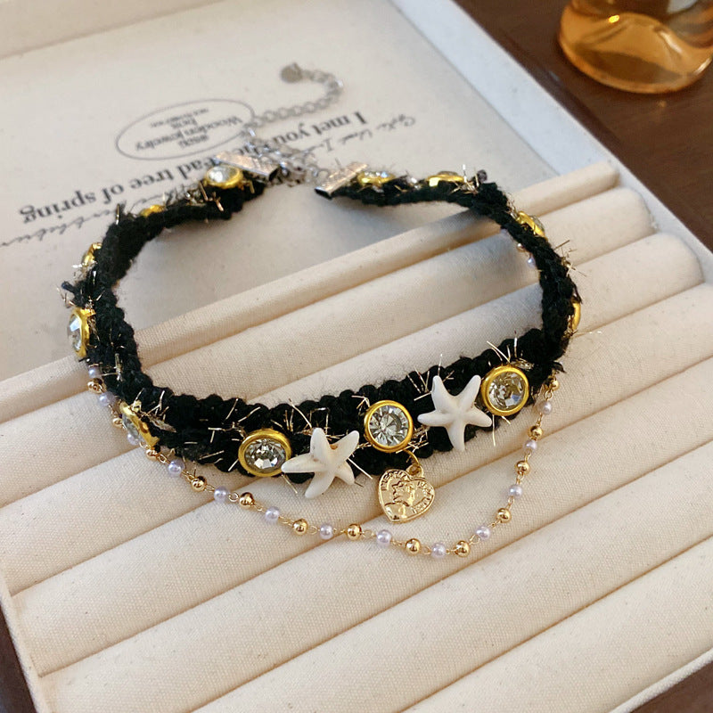 Rhinestone Star Pendant Fuzzy Choker Necklace - view 3
