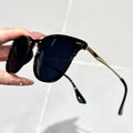 Fashionable Stud Metal Women Sunglasses Western Retro Sun-Proof Sunglasses Men Driving UV-Proof Sunglasses