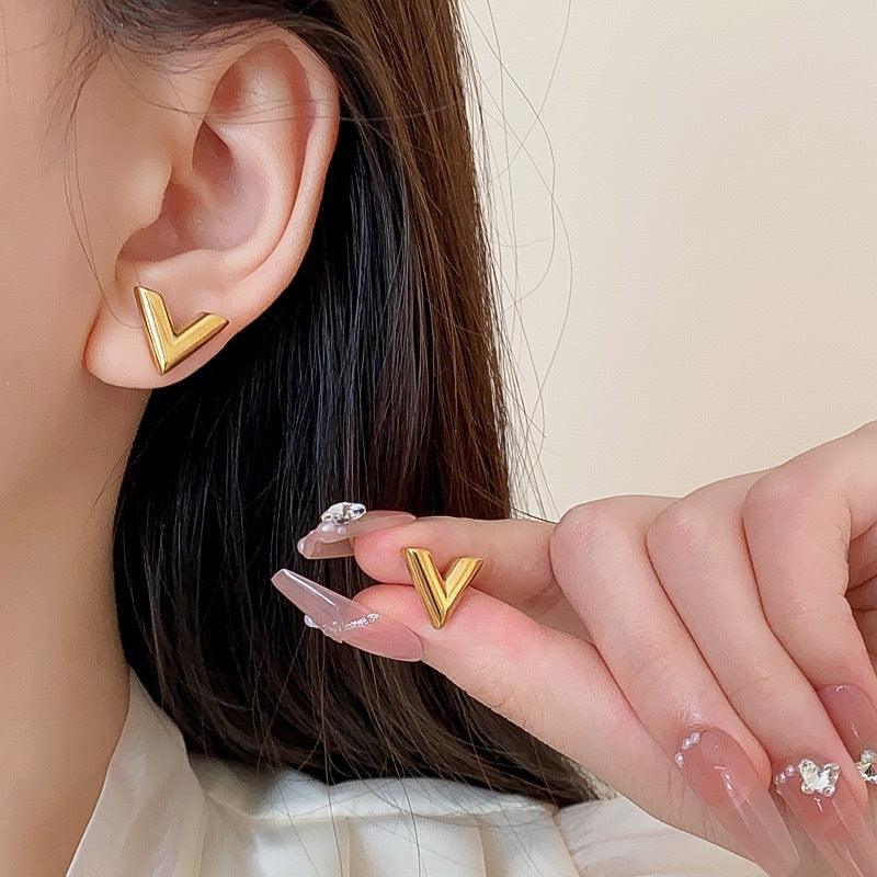 Rhinestone Butterfly Bow Tassel Earrings - view 6