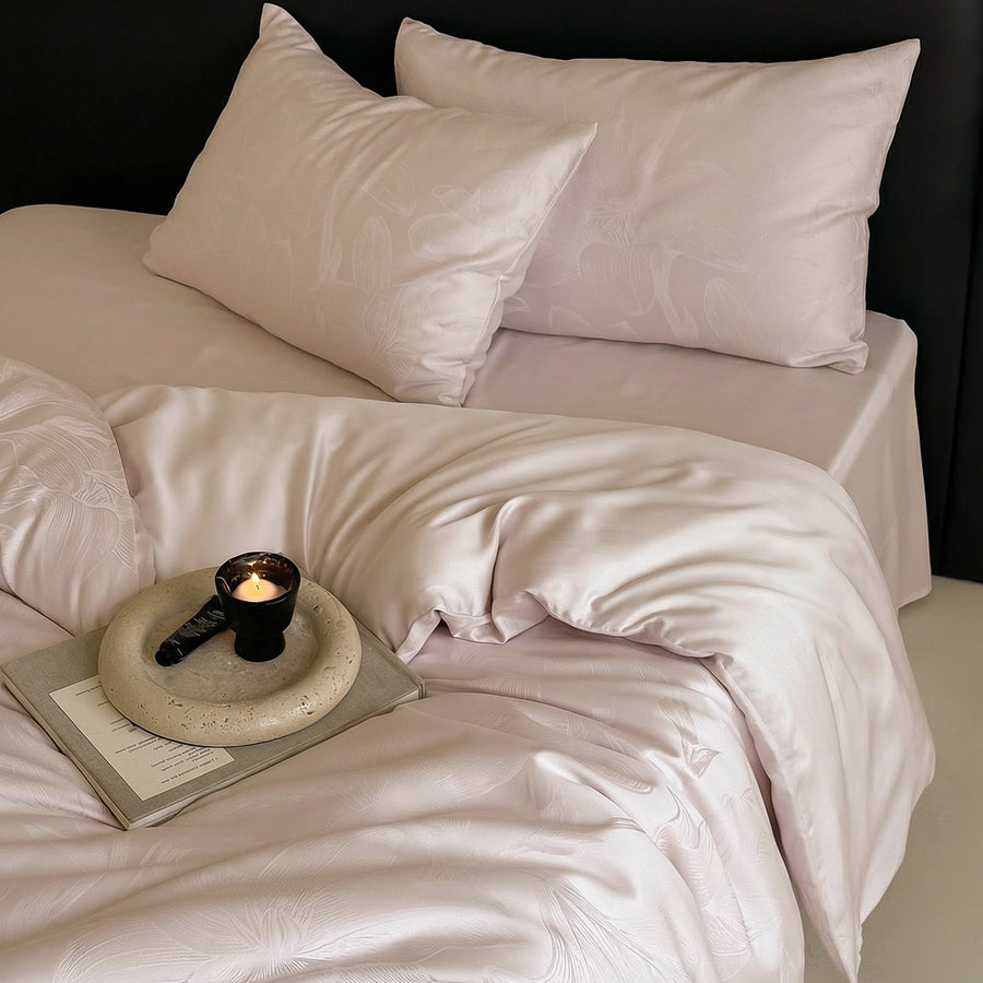 Louvre Haven TENCEL Jacquard Cooling 4-Piece Bedding Set - view 3