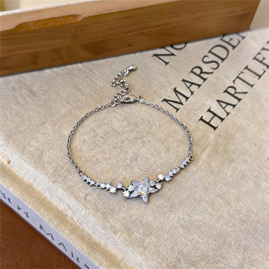 18K Gold-Plated Zircon Flower Teardrop Bracelet - view 7