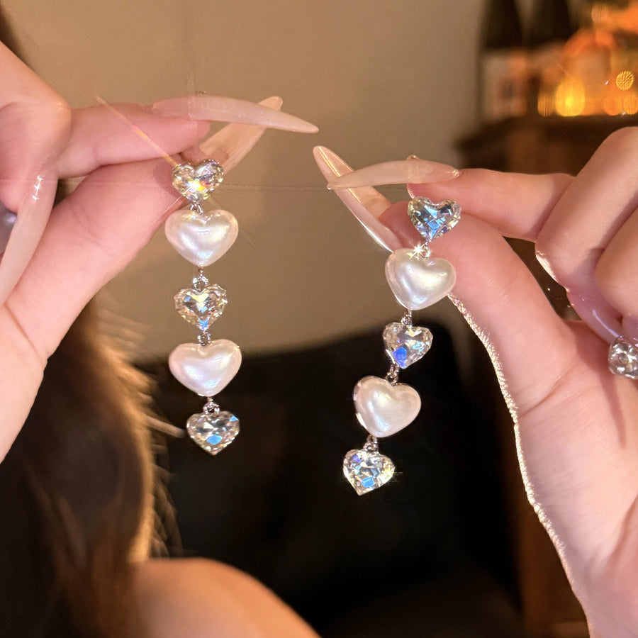 Sparkling Rhinestone Heart Pendant Stud Earrings - view 4