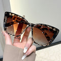 Big Frame Cat-Eye Men Sunglasses Women Cross-Border Hit Fashionable Premium Sunglasses ins Prop Wear Jewelry Sunglasses