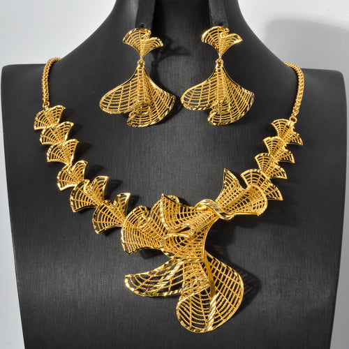 Retro Silver Apricot Leaf Cutout Necklace Earrings Set Dubai India Ni Day Profit Asia Brass Gold Plated Women