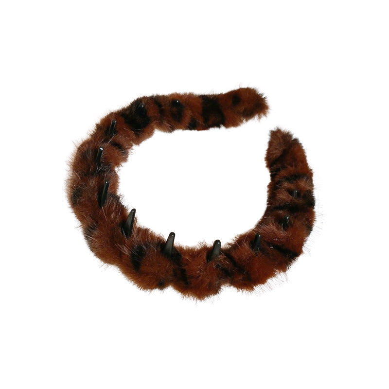 Vintage Fuzzy Leopard Print Headband - view 5