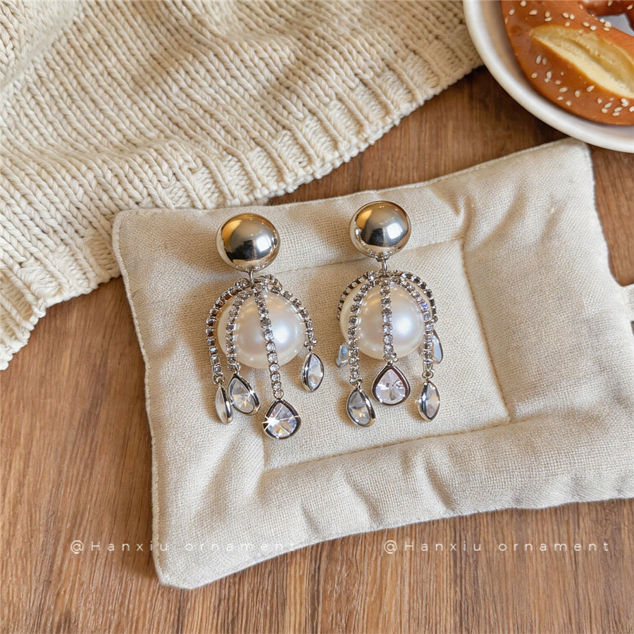 Vintage Zircon Pearl Tassel Stud Earrings - view 4