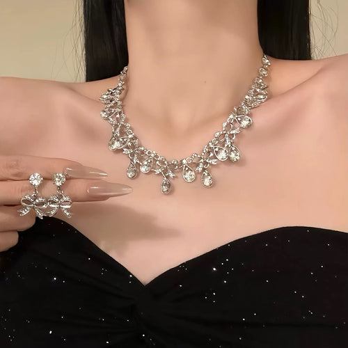 Korean Style Exquisite Rhinestone Bow Geometric Tassel Necklace Set Women Clavicle Chain Light Luxury Premium Necklace