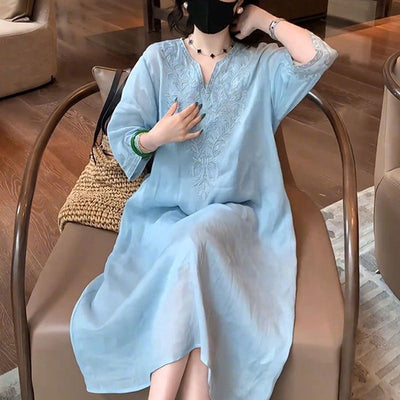 棉麻文艺中式国风重工刺绣V领中袖连衣裙夏季新款气质复古裙子女