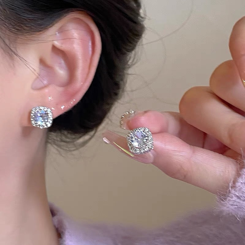 Delicate Round Zircon Stud Earrings - view 3