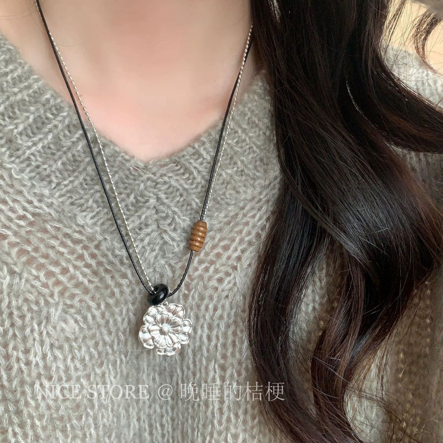 Korean Layered Leather Wood Flower Necklace - view 3