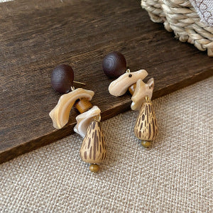 Wooden Shell Round Stud Earrings - view 8
