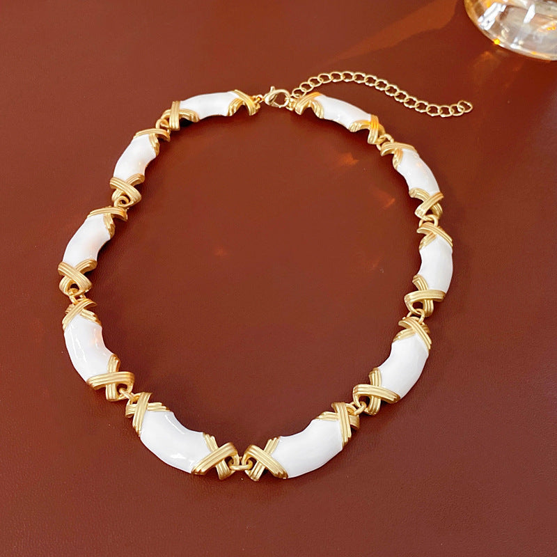 Vintage Rhinestone Statement Necklace - view 11