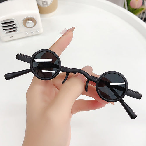 Retro Hip-Hop Sunglasses Small-Frame Round TikTok Influencer Street Snap Mini Small Glasses Trendy Guy Women Goofy Sunglasses