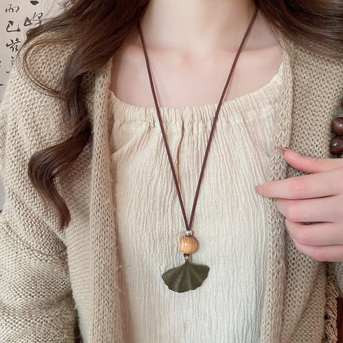 Ethnic Style Alloy Silver Apricot Leaves Pendant Necklace Simple Elegant Retro Clavicle Chain Niche Premium Accessory Women