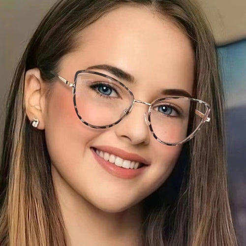 Anti-Blue Metal Triangle Cat-Eye Plano New ins Glasses Frame Overseas Fashionable Gift Photochromic Color Goggles