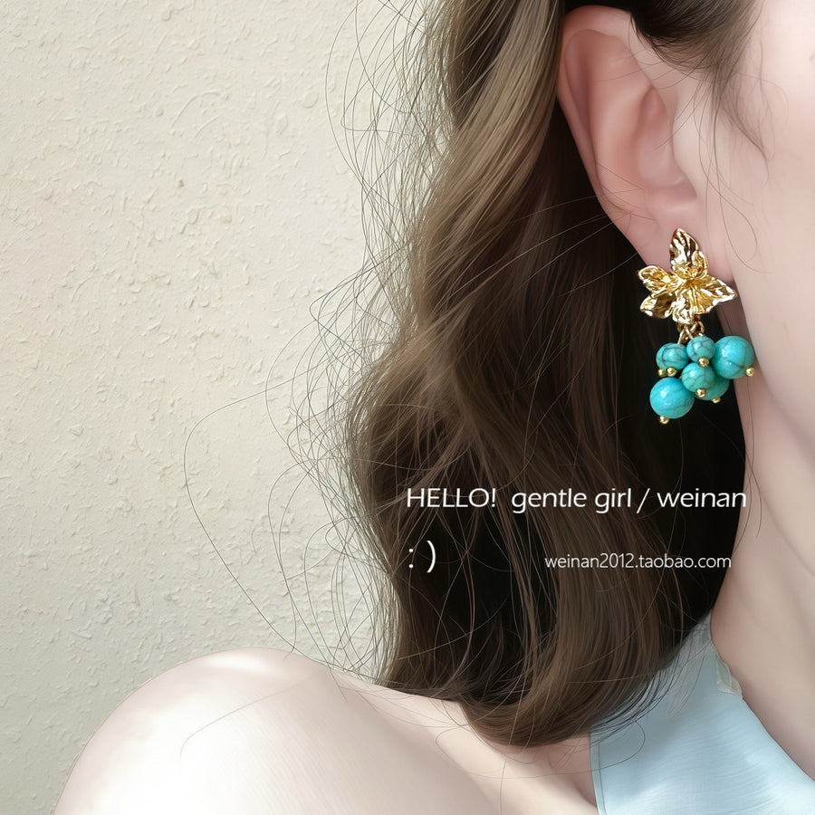 French Metal Flower Stud Earrings - view 4