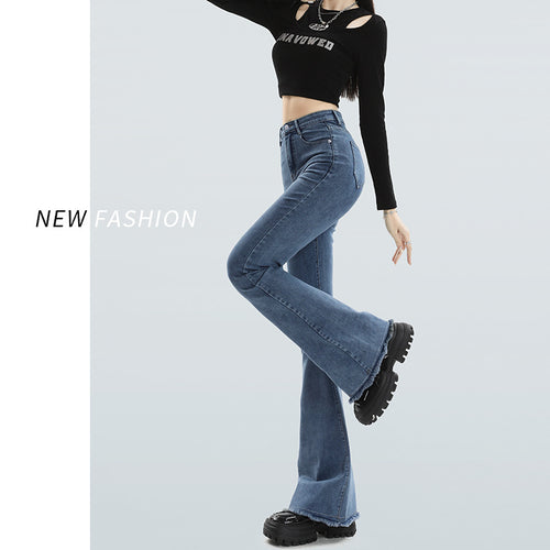 Women's Vintage Frayed Micro Flare Jeans