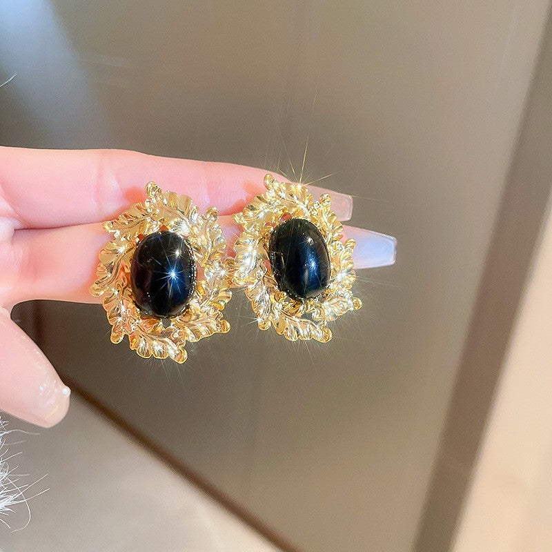 Twisted Square Pleated Statement Stud Earrings - view 7