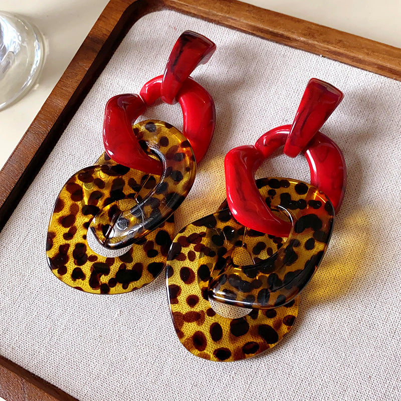Gold-Plated U-Shaped Resin Huggie Earrings - view 11