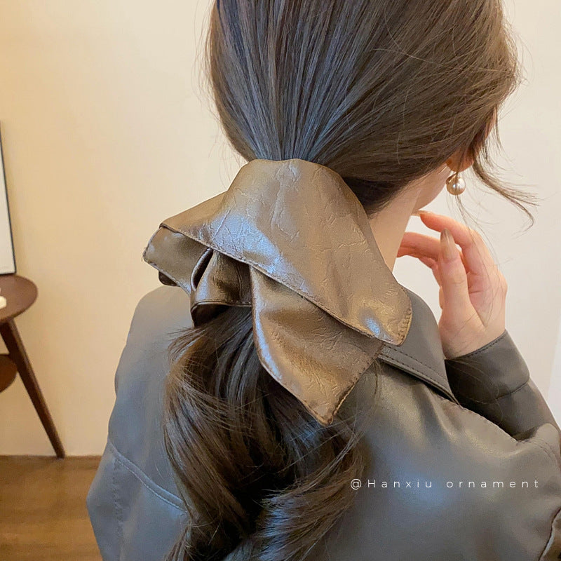 Korean Minimalist Leather Scrunchie - view 2