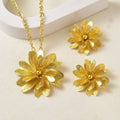 New Overseas Export Elegant Jewelry Set Retro Pendant Fashionable 3D Flower Exquisite Necklace Earrings Set