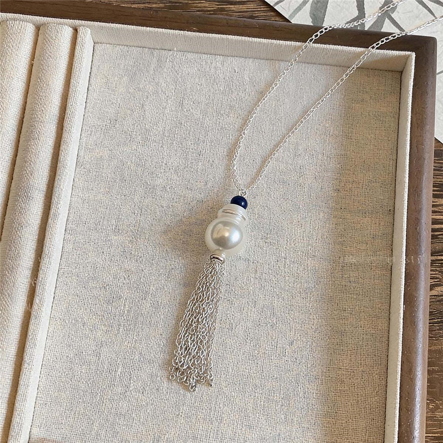 Korean Glass Pearl Pendant Necklace - view 6