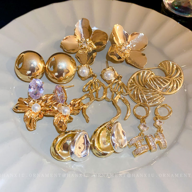 Rhinestone Butterfly Bow Tassel Earrings - view 4