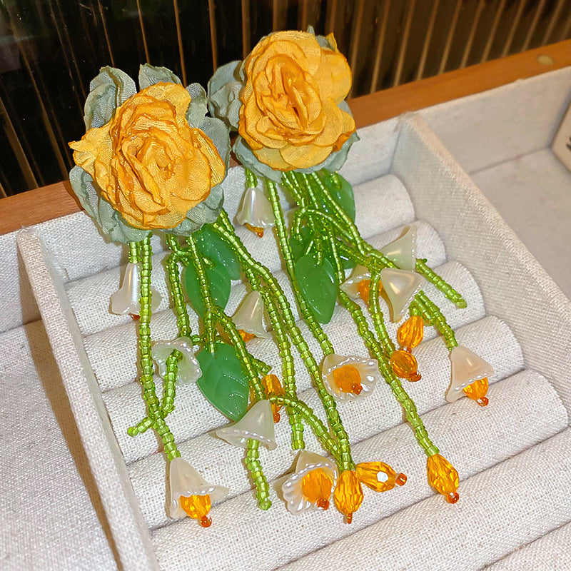 Heart Resin Flower Mesh Stud Earrings - view 9