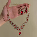 Scent Glam Lilith Heavy-Duty Retro Red Cubic Zirconia Necklace Women Light Luxury Premium Banquet Clavicle Chain Imperial Breeze