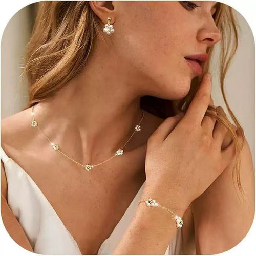 Amazon Bestseller Western Fashionable Jewelry Simple Design Flower Choker Earrings Elegant Necklace Set