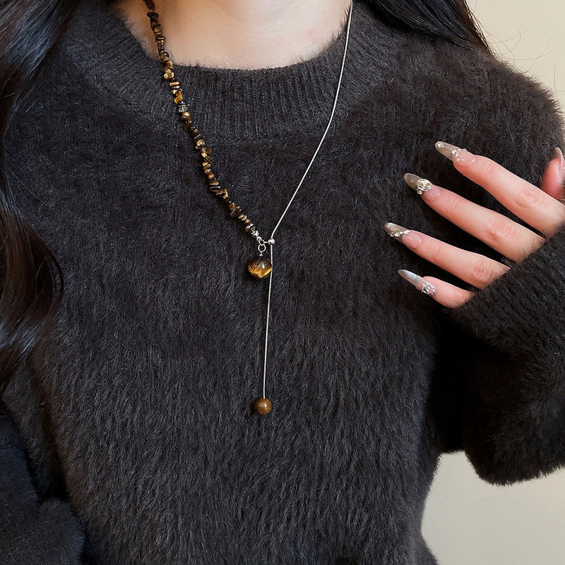 Vintage Tiger's Eye Round Pendant Necklace - view 3