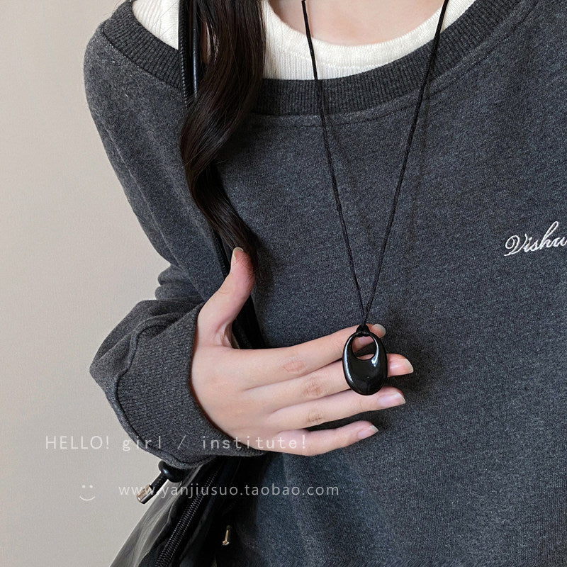 Korean-Style Leather Cord Oval Geometric Pendant Necklace - view 10