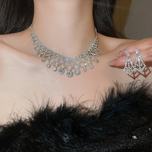 EU/US Import Full Diamond Super Sparkle Cutout Fringe Stud Earring Necklace Set Fashionable Clavicle Chain Light Luxury Premium Necklace
