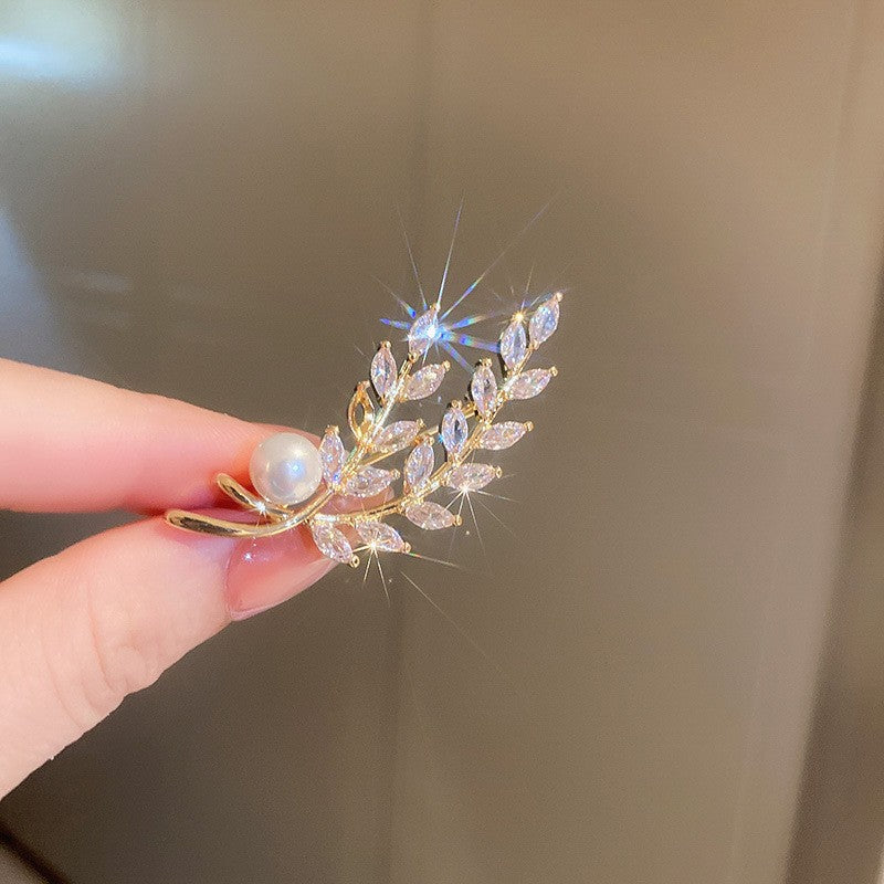 Vintage Letter Lapel Pin Brooch - view 12