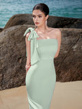 Women's Strapless One-Shoulder Bow Elegant Premium Evening Gown Party