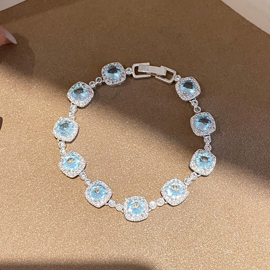 Sparkling Zircon Round Clasp Bracelet - view 6