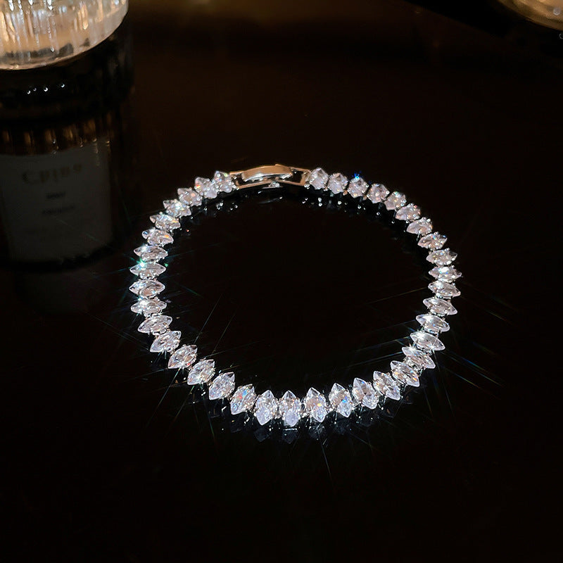 Zircon Leaf Heart Bracelet - view 12