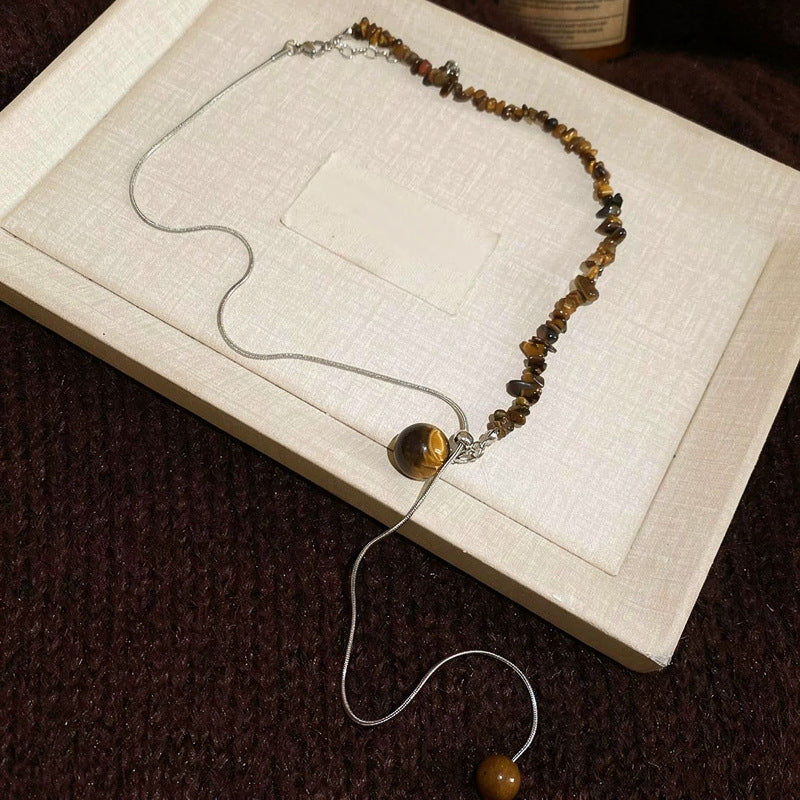 Vintage Tiger's Eye Round Pendant Necklace - view 6