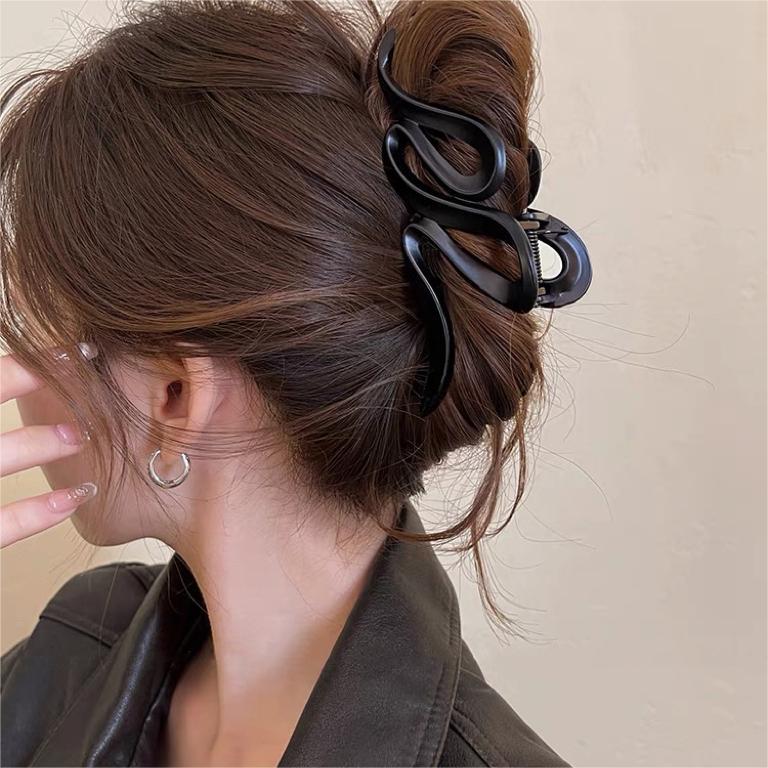 Large Strong-Hold Hair Claw Clip - view 4