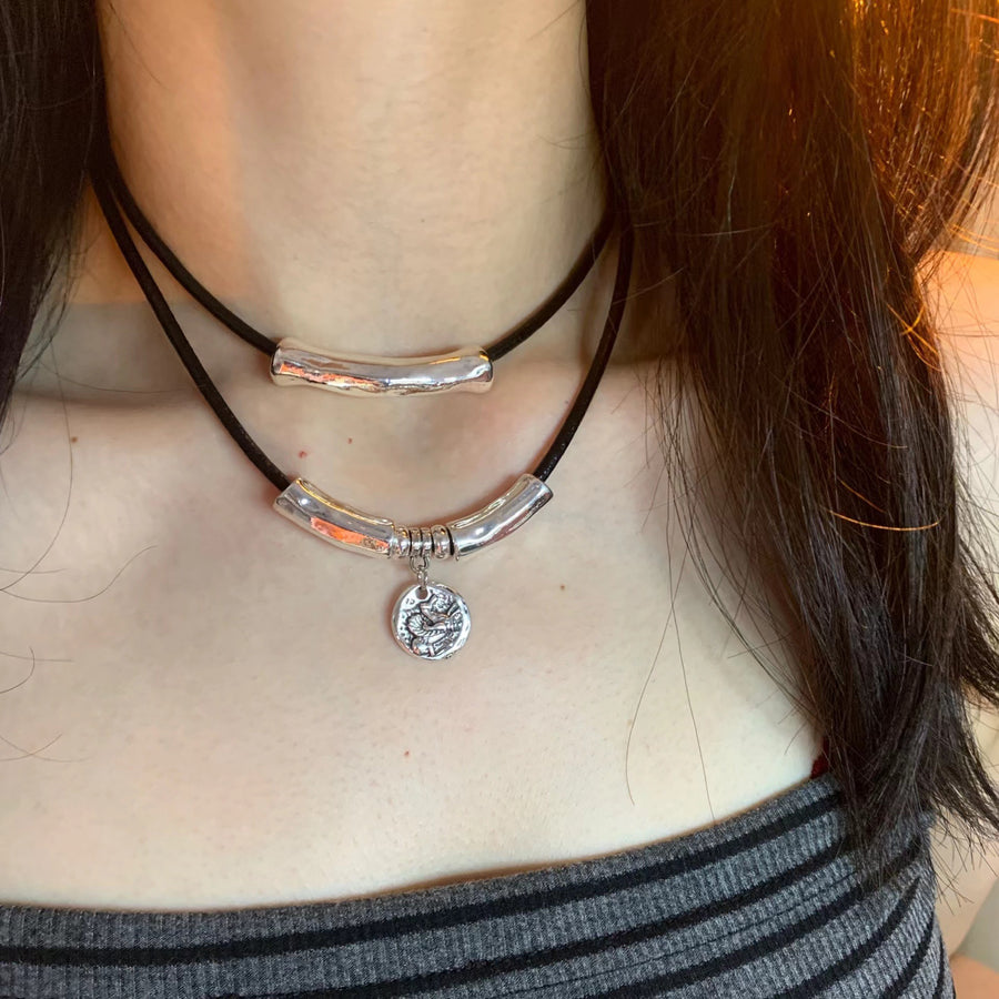 Vintage Punk Rhinestone Metal Necklace - view 11