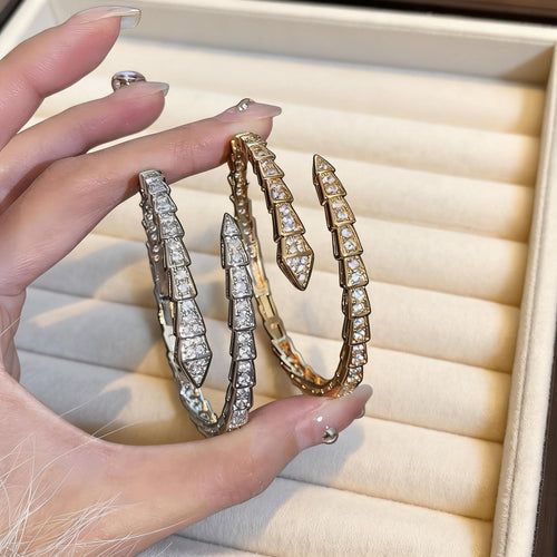 Overseas Bestseller Full Diamond One-Piece Snake Bangle Women Light Luxury Elegant Grid Snake Bone Bangle Premium Snake Shape Bracelet
