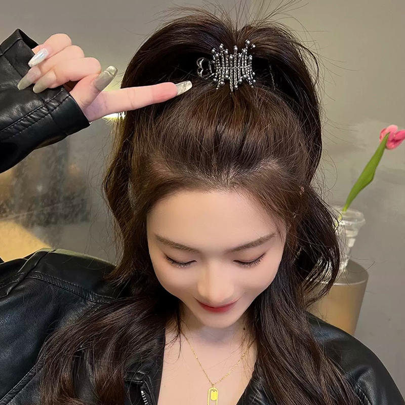 Heart Rhinestone Hair Claw Clip - view 2