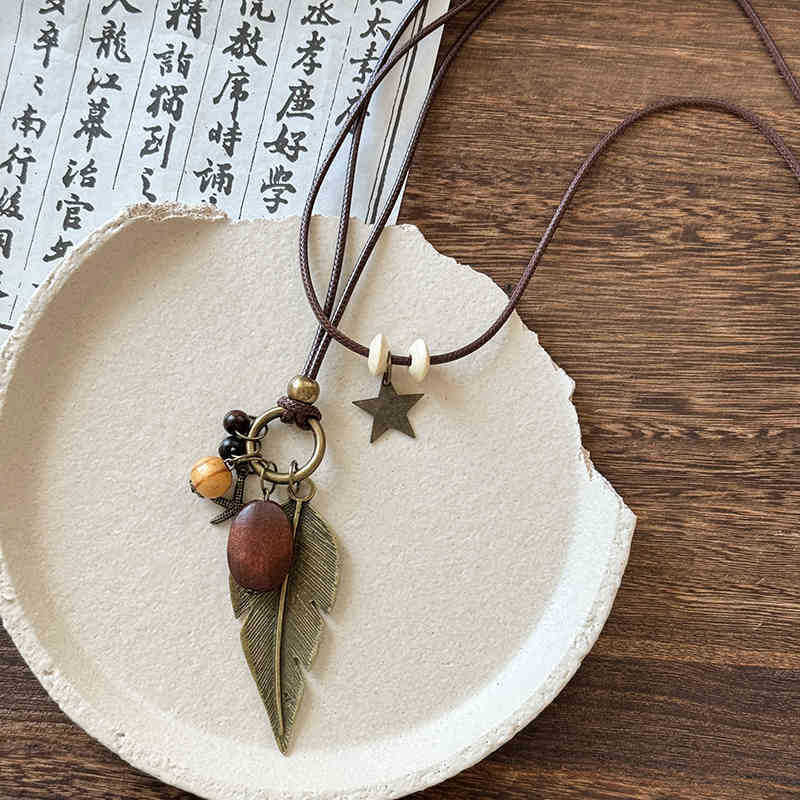 Chinese-Style Zen Wooden Bead Necklace - view 7
