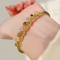 Western Trendy Clover Bangle Fashionable Burst Sparkle Cubic Zirconia Flower Hand Jewelry Starry Sky Design Premium Bracelet Women