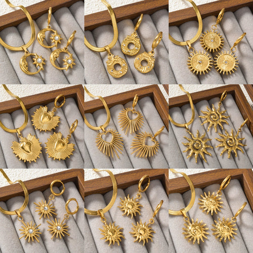 Western Niche Jewelry Fashionable Commute Necklace Earrings Set Snake Chain Too With Moon Heart Pendant Women