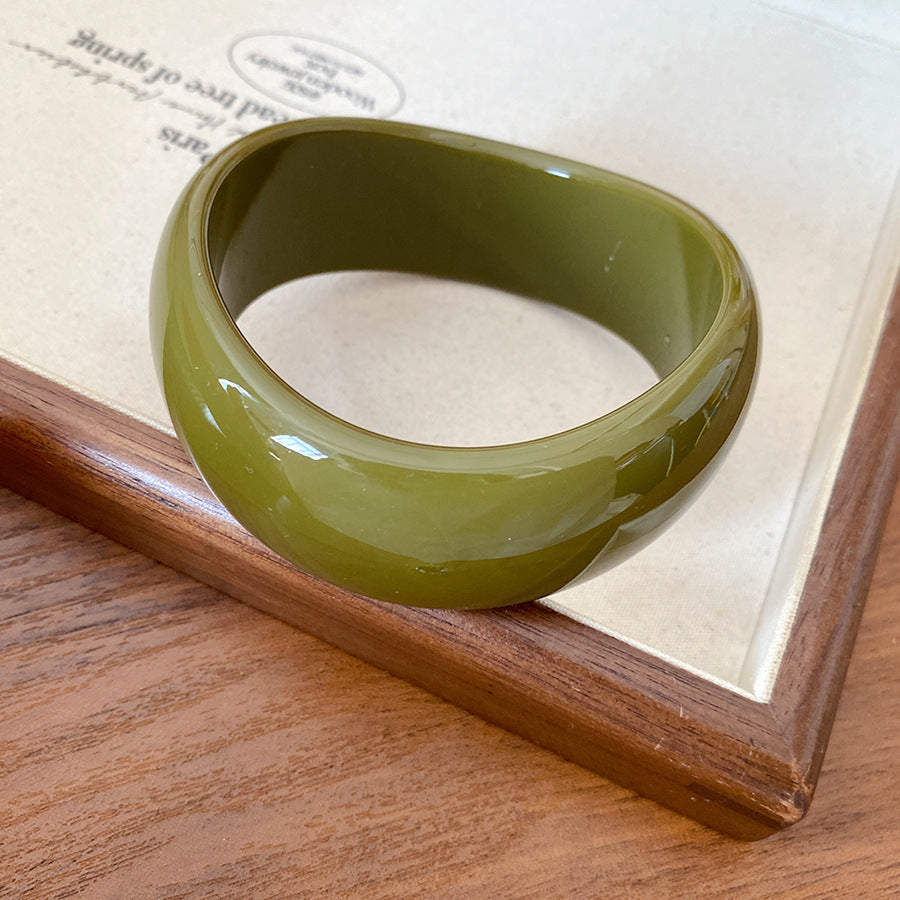 Minimalist Round Acrylic Bangle Bracelet - view 4