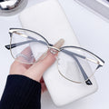 New Overseas Cat-Eye Photochromic Anti-Blue-Light Glasses Retro Gold Metal Frame Women Bare-Face Tool Plano Glasses Frame