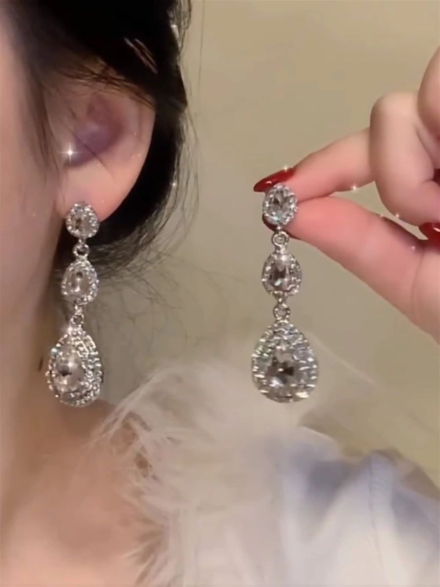 Oversized Square Zircon Statement Earrings - view 8